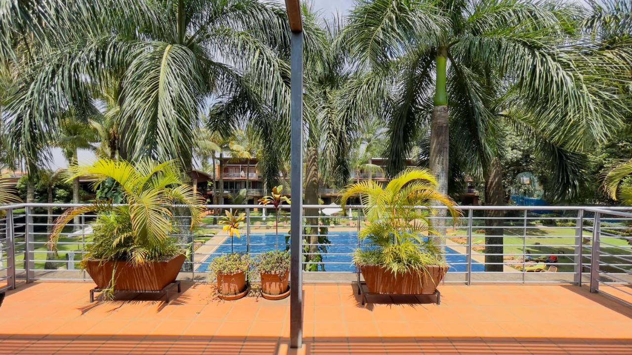 Kabira Country Club Hotel Kampala Exterior photo